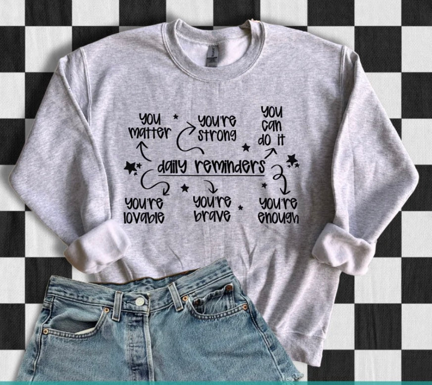 Thrifty Thursday *GILDAN TSHIRT*